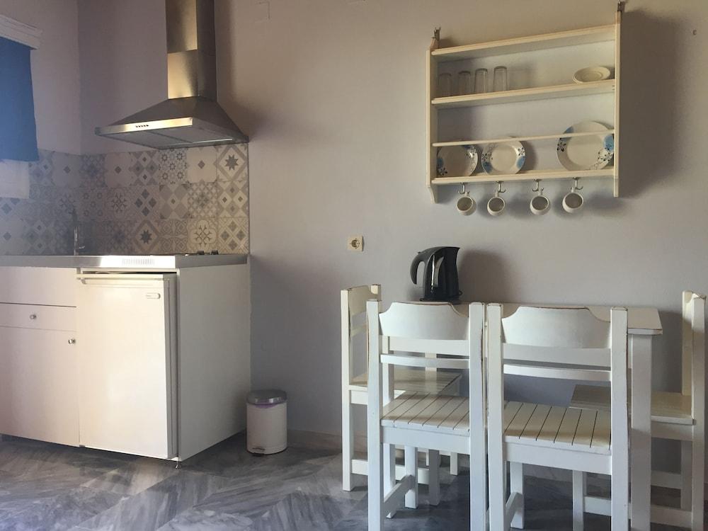 Ilena Hotel 아카라비 외부 사진